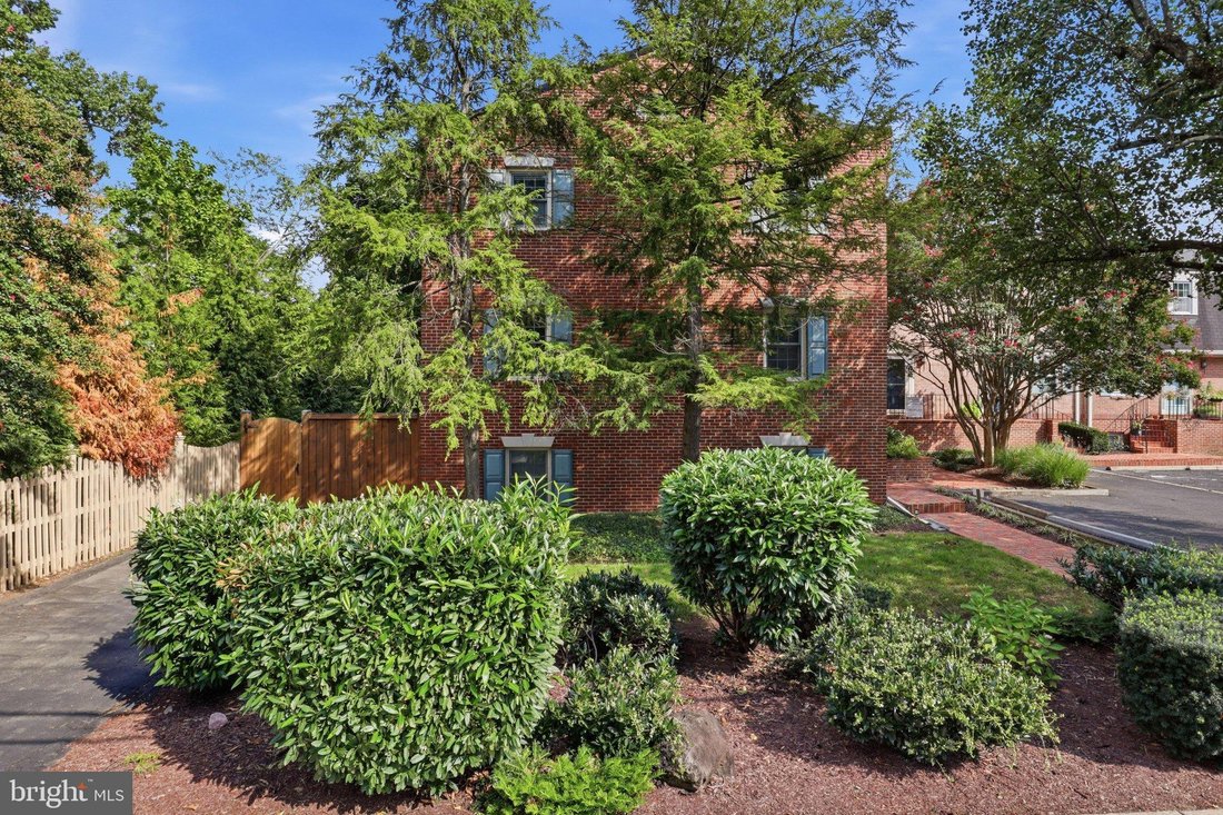 Townhouse in Arlington, Virginia, United States 3 - 18816069