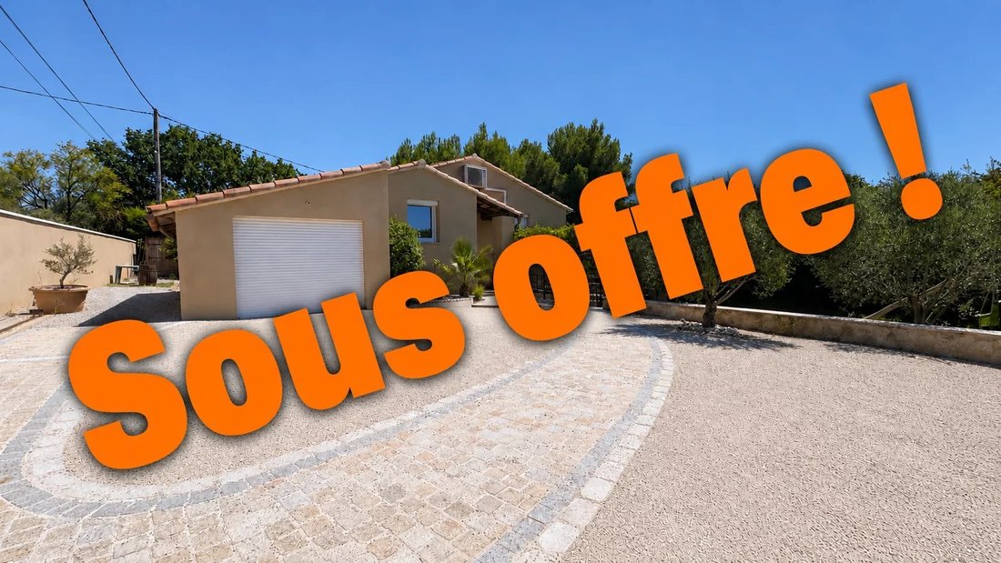 Villa a Saint-Cannat, Provenza-Alpi-Costa Azzurra, Francia 1 - 18509979
