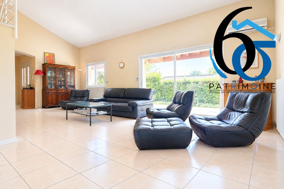 House in Zone d'Activité, Portet-sur-Garonne, France 1 - 16888301