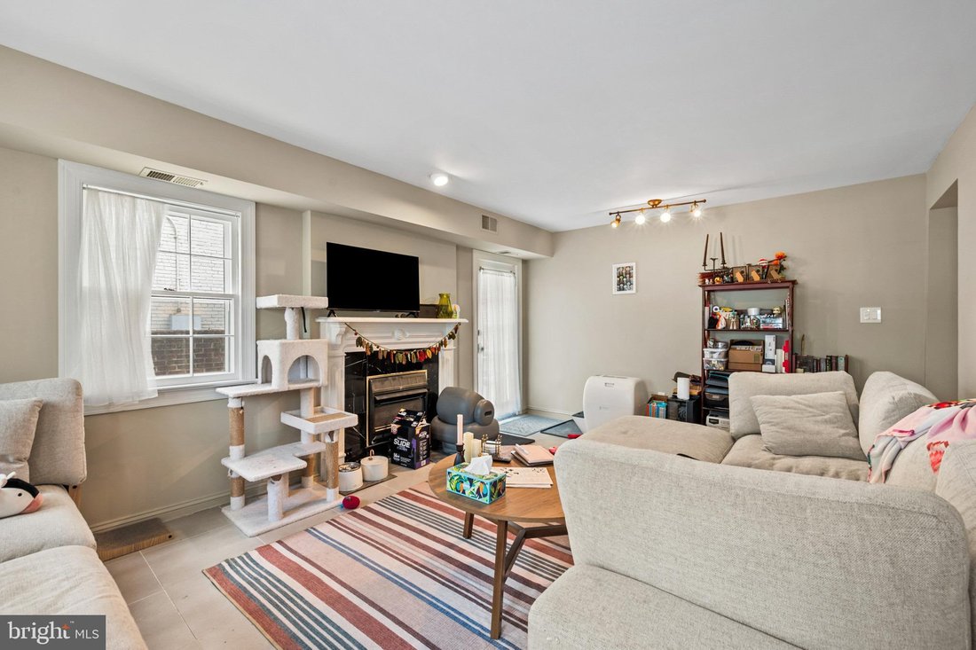 Alexandria, Virginia, United States 5 - 18816068