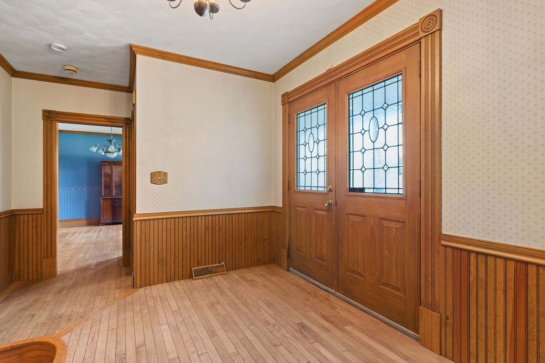 House in Geneseo, Illinois, United States 5 - 18816862
