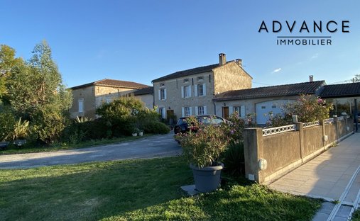 Haus in Arrondissement von Toulouse, Okzitanien, Frankreich 1