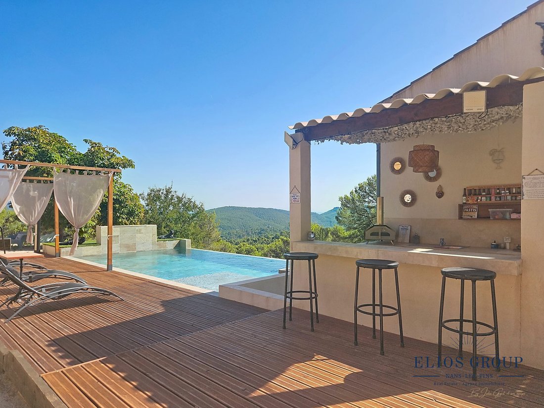Villa a Saint-Zacharie, Provenza-Alpi-Costa Azzurra, Francia 1 - 18816302