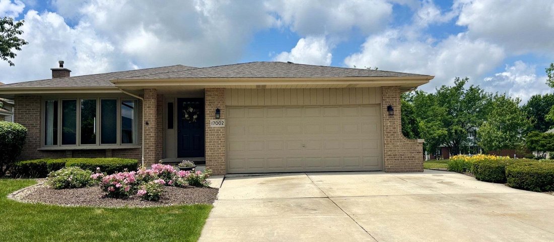 House in Tinley Park, Illinois, United States 1 - 18816861
