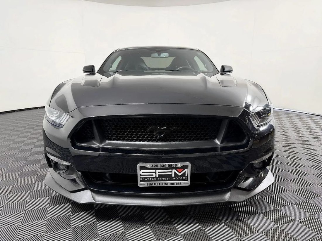 Coupe in Lynnwood, WA, United States 4 - 18815743