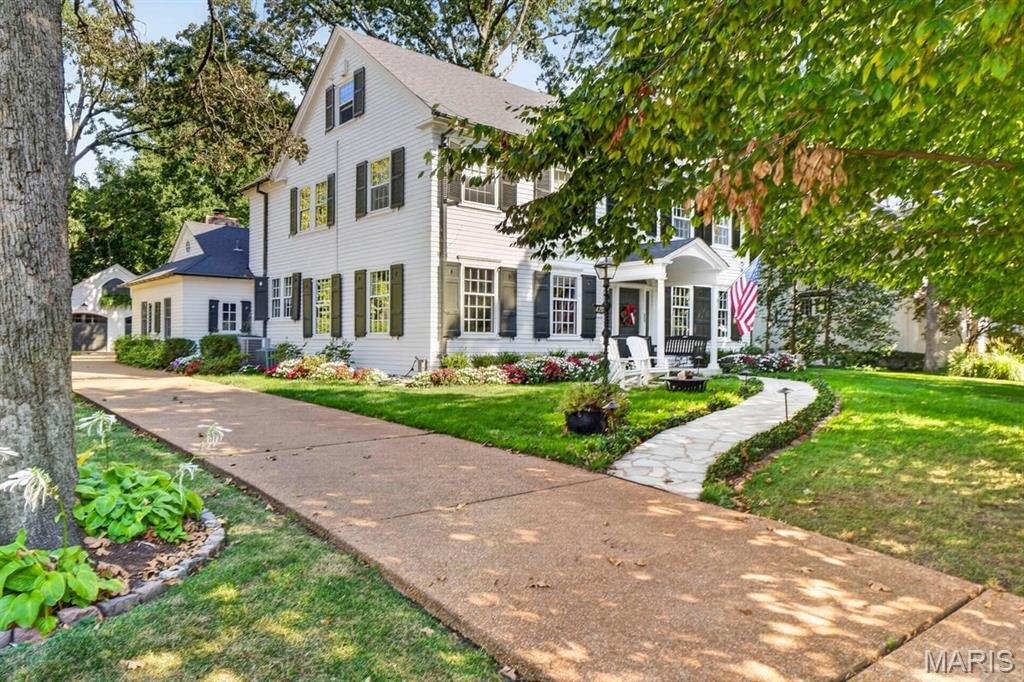 House in Webster Groves, Missouri, United States 1 - 18816088