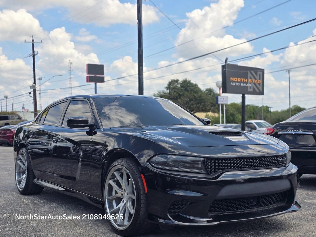 Sedan in San Antonio, TX, United States 1 - 18815875