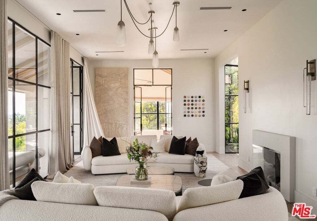 Casa a Beverly Hills, California, Stati Uniti 4 - 18816856