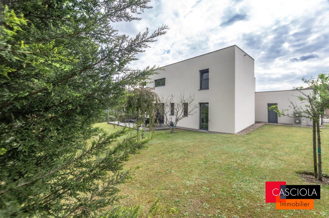 House in La Seille-Rive Gauche, Marly, France 2 - 18816146