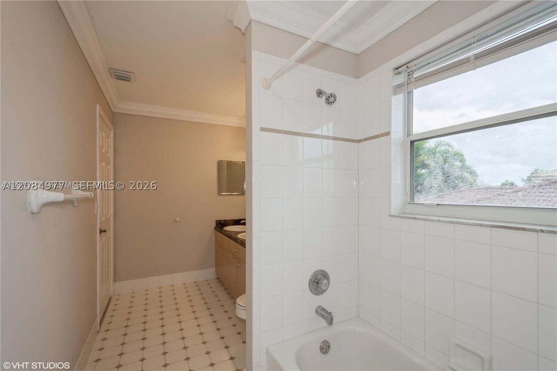 Casa en Miramar, Florida, Estados Unidos 4 - 18816801