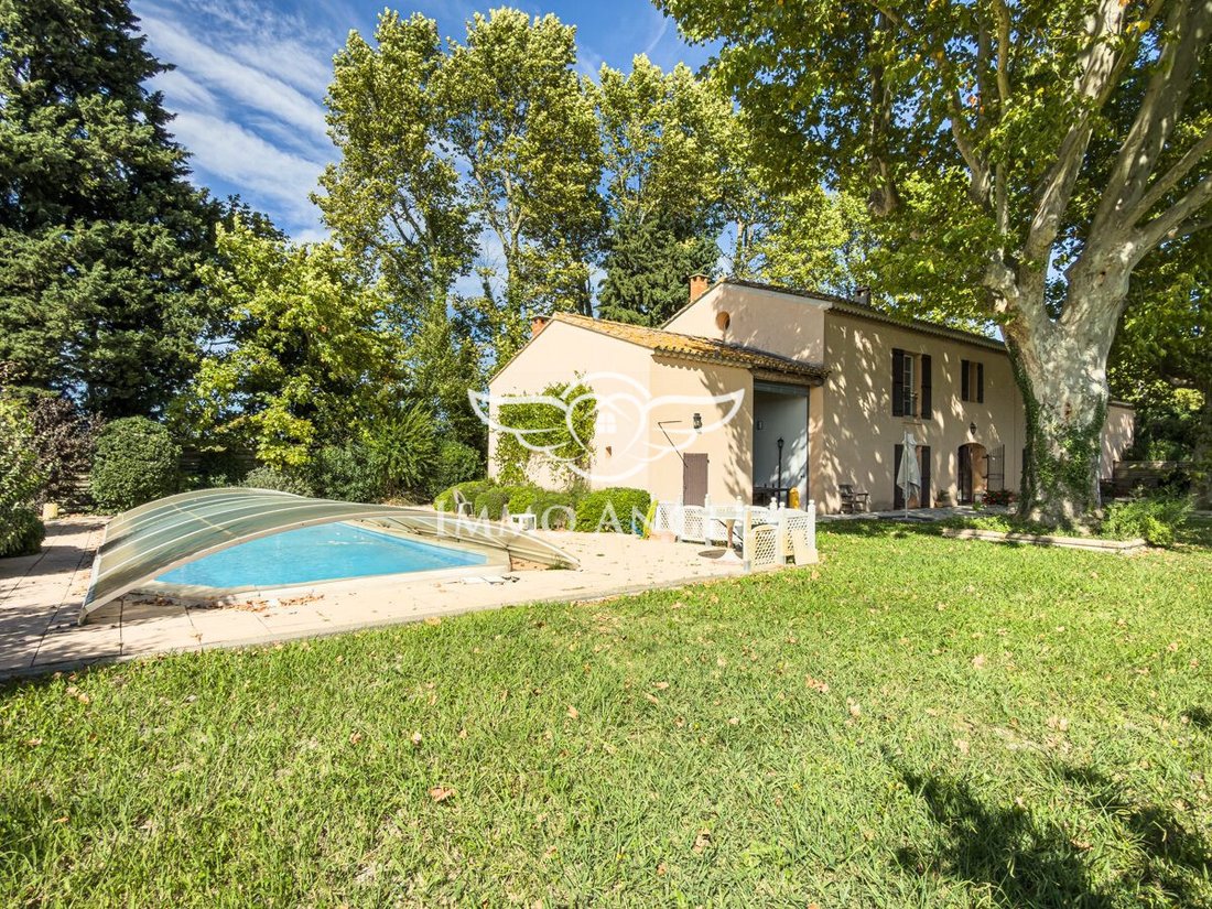 Landhaus in Centre Ville, Le Thor, Frankreich 3 - 18816231