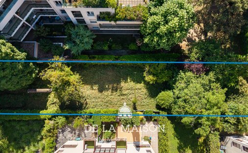 Land in Champvert-Point du Jour-Saint Irénée, Lyon 5e Arrondissement, Lyon 1