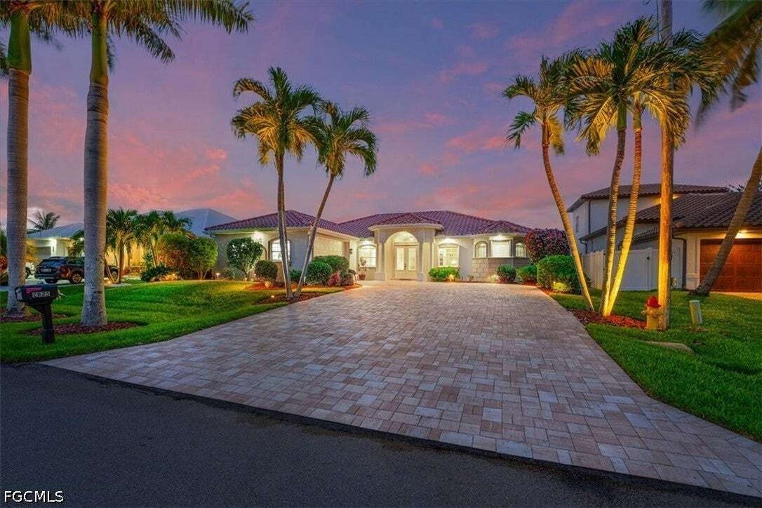 House in Cape Coral, Florida, United States 2 - 18814085
