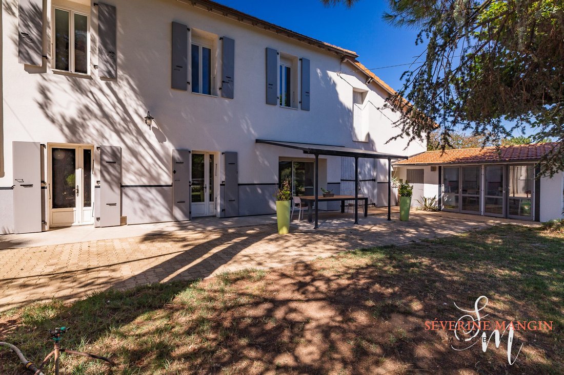 House in Romans-sur-Isere, Auvergne-Rhône-Alpes, France 4 - 18816404