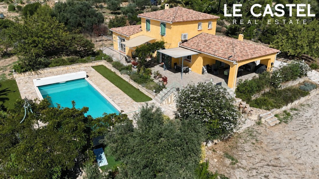 Villa en La Cadière-d'Azur, Provenza-Alpes-Costa Azul, Francia 4 - 18816332