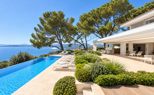 Villa in Les Issambres, Roquebrune-sur-Argens, Frankreich 1