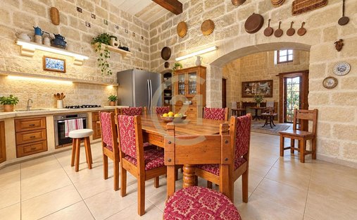 Landhaus in Xewkija, Malta 1