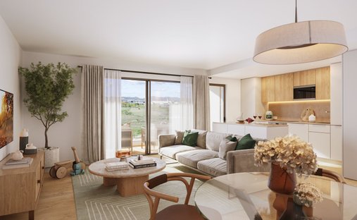 Apartment in Santo António dos Cavaleiros, Lisbon, Portugal 1
