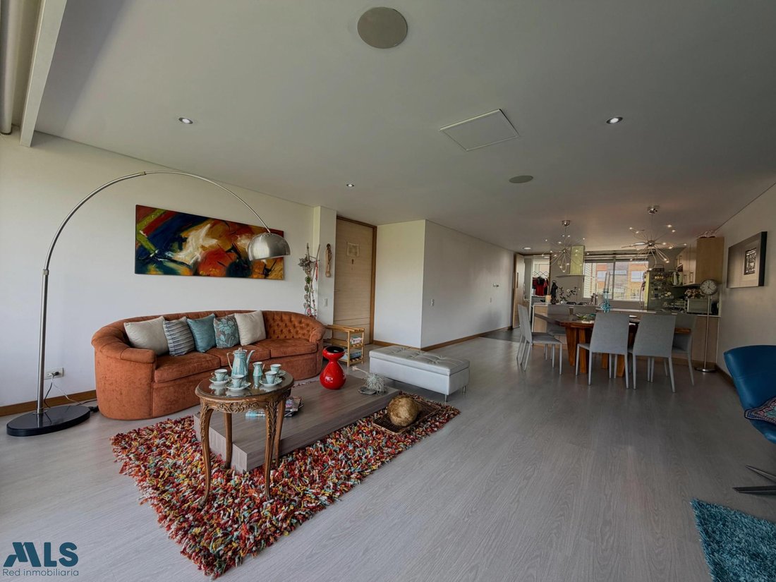 Apartment in Envigado, Antioquia, Colombia 1 - 18816878