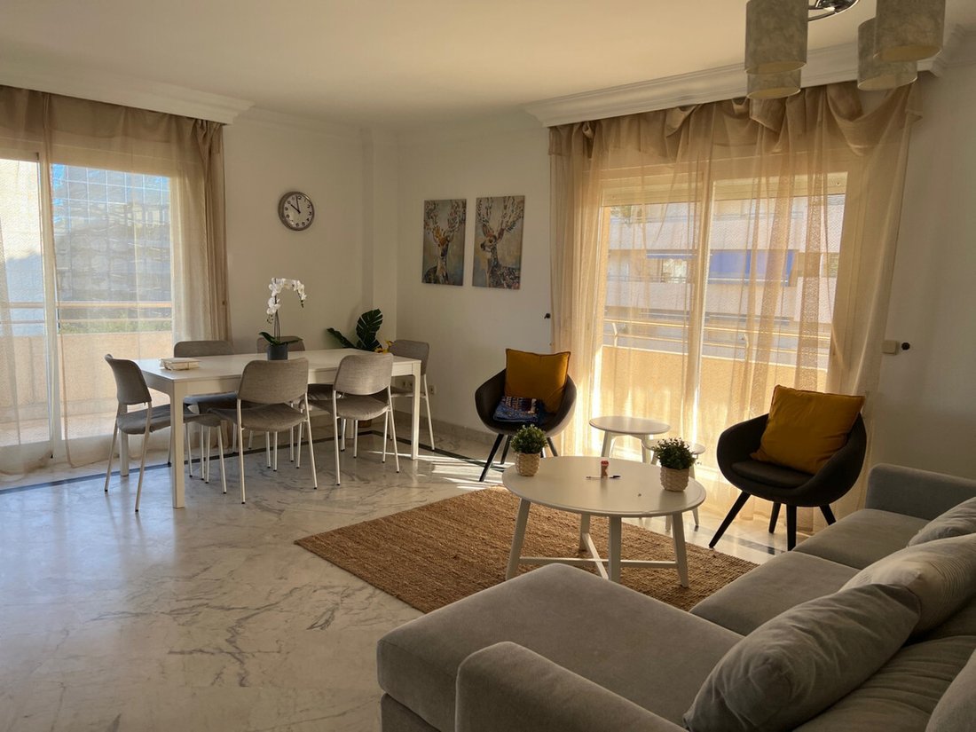 Apartment in Puerto Banus, Marbella, Spain 5 - 18816541