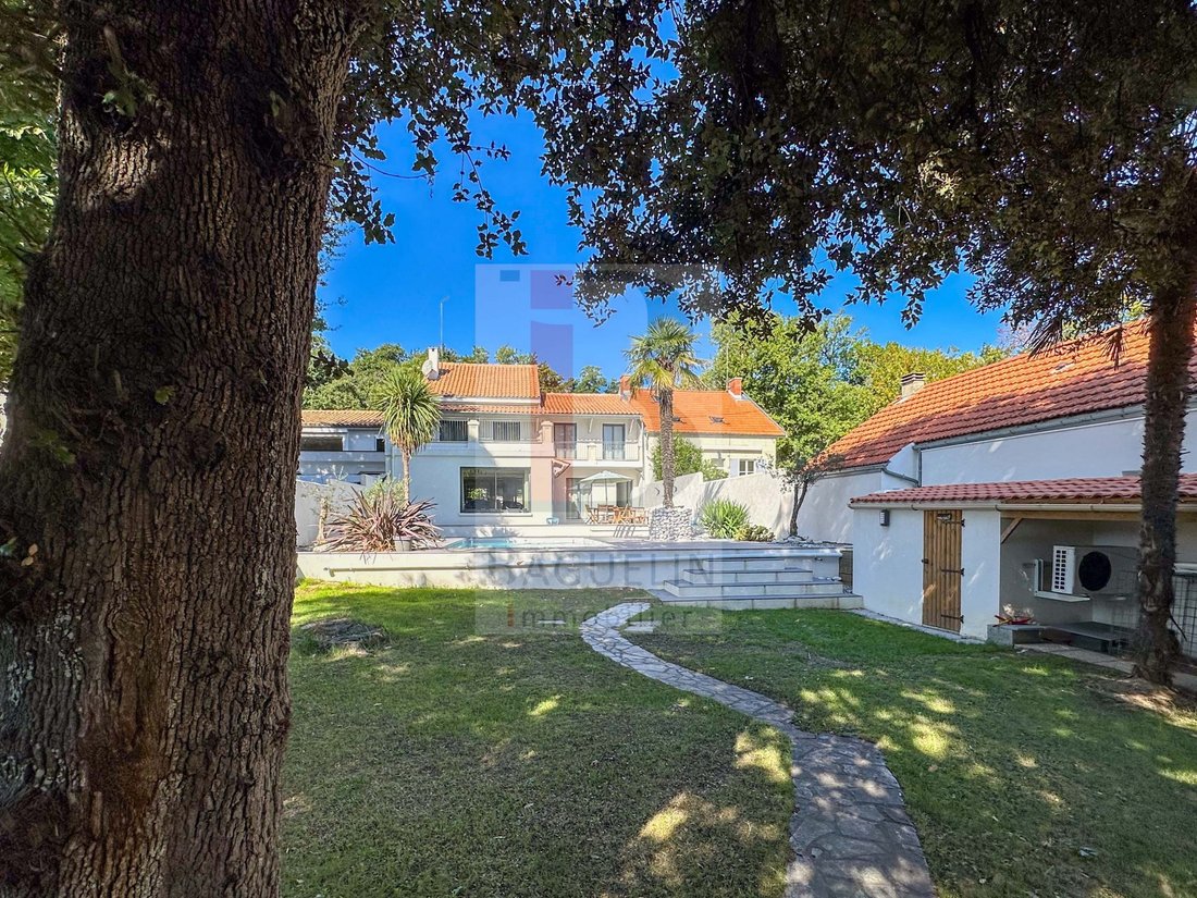 Villa in Fouras, Neu-Aquitanien, Frankreich 2 - 18816429