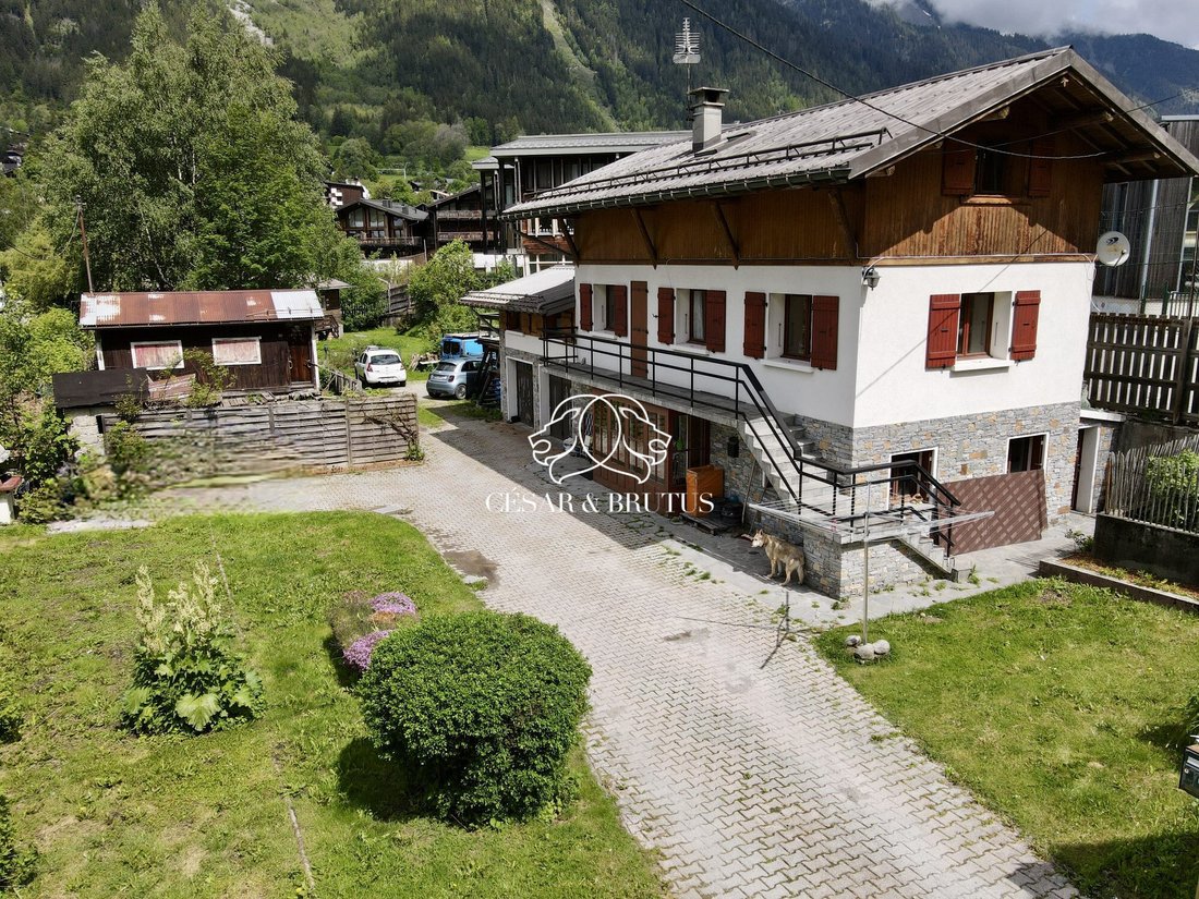 Maison à Chamonix-Mont-Blanc, Auvergne-Rhône-Alpes, France 1 - 18816123