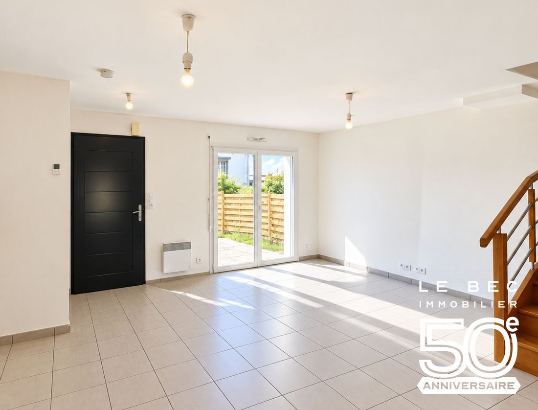 House in Zone Industrielle du Prat, Vannes, France 2 - 18385325