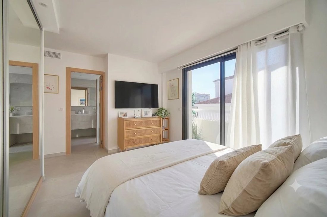 Apartment in Cannes, Provence-Alpes-Côte d'Azur, France 4 - 18816893
