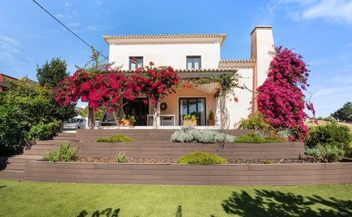 Villa in Santa Iria de Azoia, Sao Joao da Talha e Bobadela, Lissabon, Portugal 1