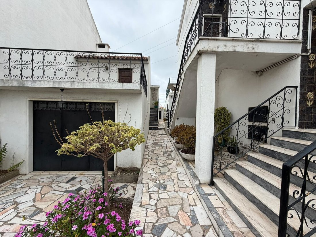 Villa à Santa Iria de Azoia, Sao Joao da Talha e Bobadela, Lisbonne, Portugal 1 - 18819630
