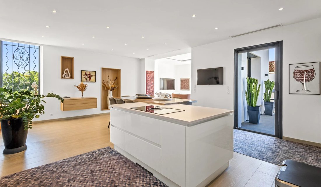 Wohnung in Vallergues, Cannes, Frankreich 5 - 18816564