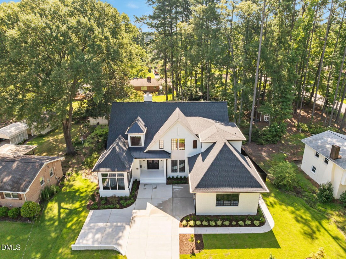 Casa a Cary, Carolina del Nord, Stati Uniti 4 - 18816813