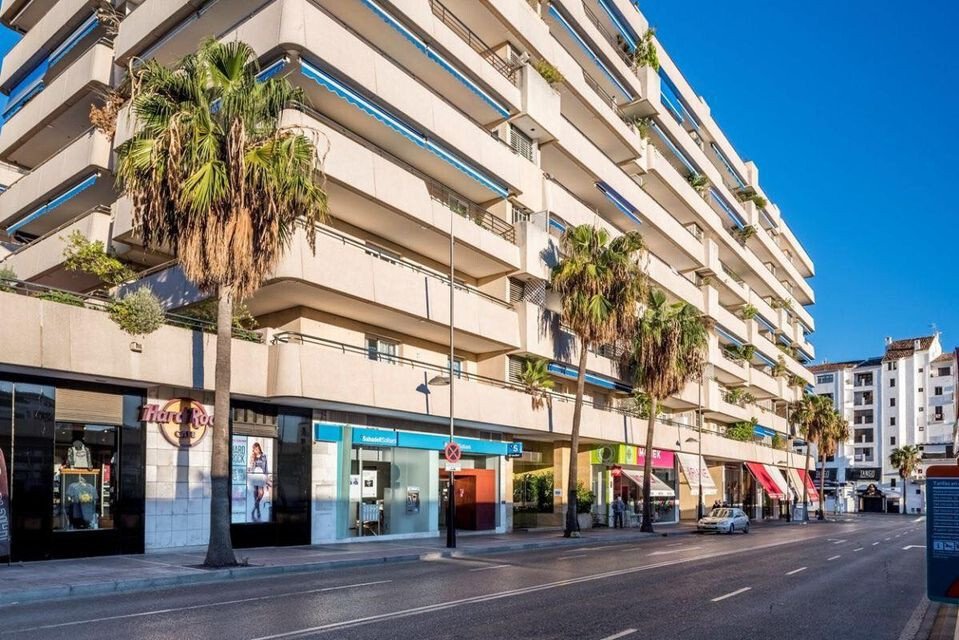 Apartment in Puerto Banus, Marbella, Spain 2 - 18816541