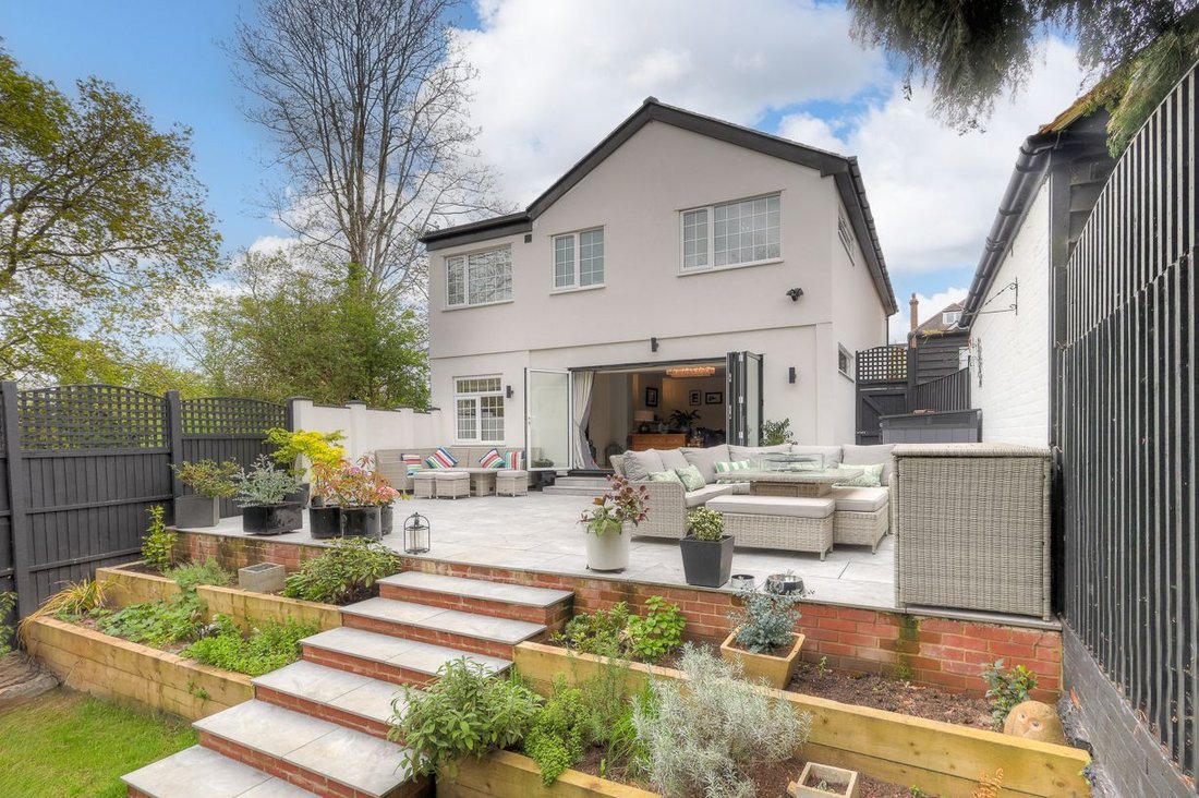 Haus in High Beech, Loughton, England 2 - 18817105