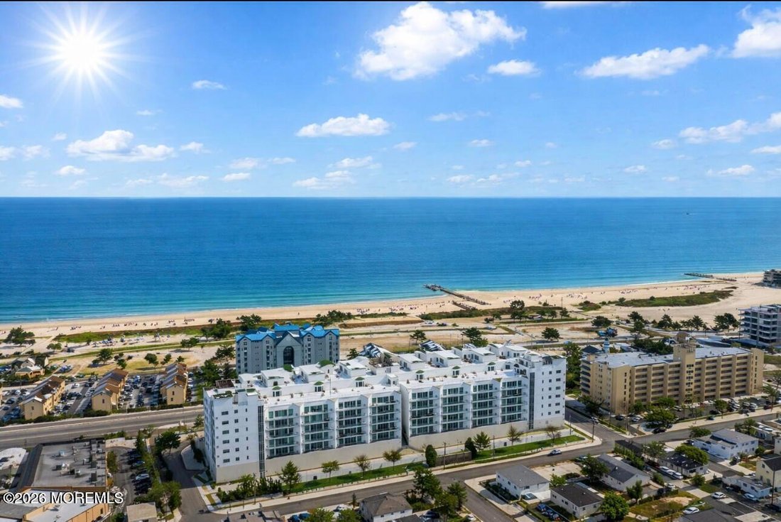 Condominio en Long Branch, Nueva Jersey, Estados Unidos 1 - 18816941