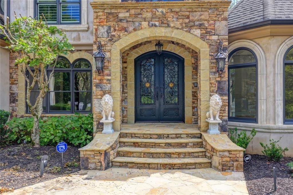 Casa en Johns Creek, Georgia, Estados Unidos 2 - 18816604