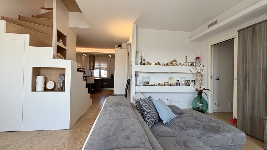 Penthouse in Buccinasco, Lombardei, Italien 4 - 18765657