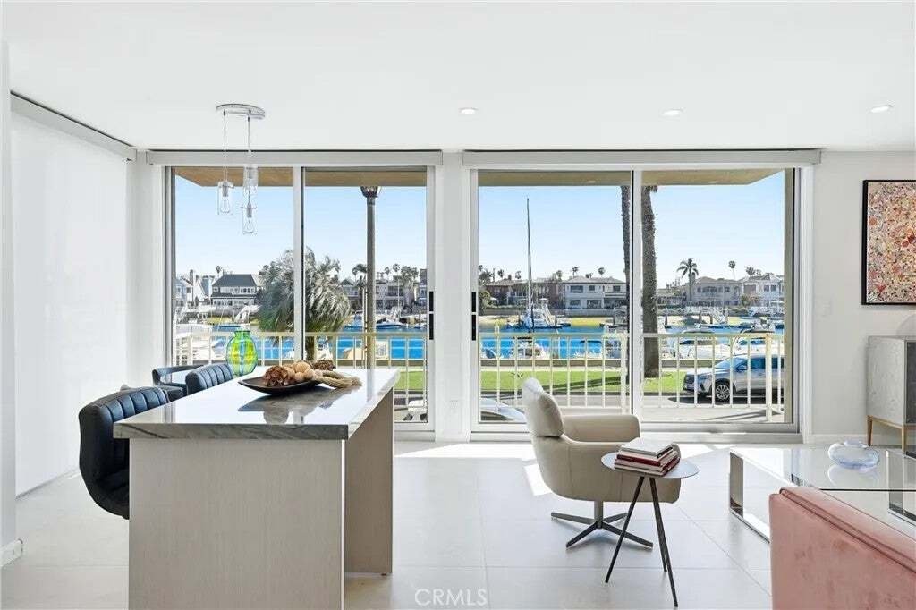 Condominio en Signal Hill, California, Estados Unidos 1 - 18816914