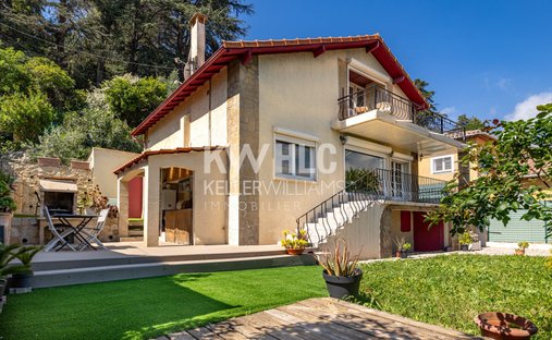 House in Val de Cagne-Colline Route de Vence, Cagnes-sur-Mer, France 1