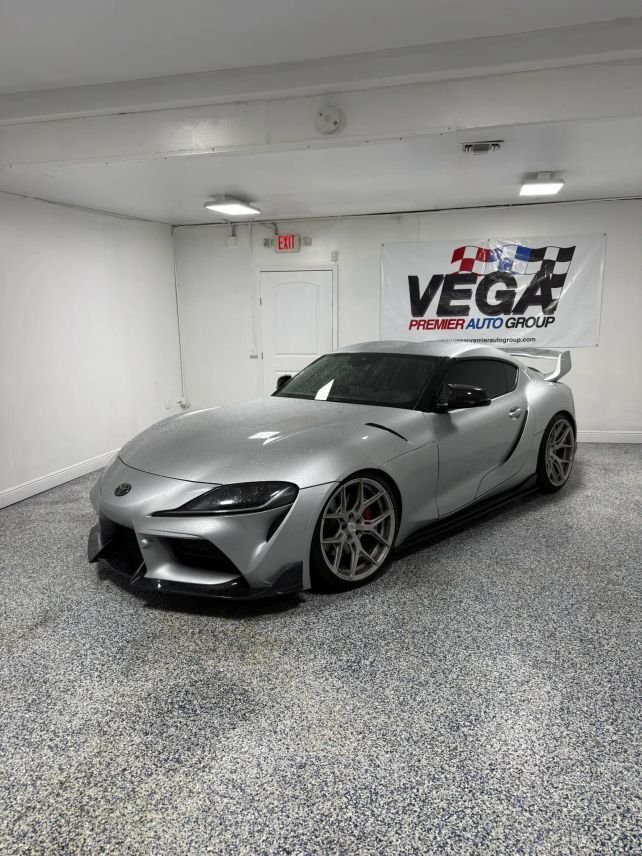Coupe in Miami, FL, United States 3 - 18815889