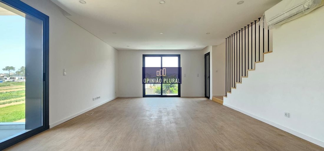 Apartment in Gulpilhares e Valadares, Porto District, Portugal 2 - 18816842