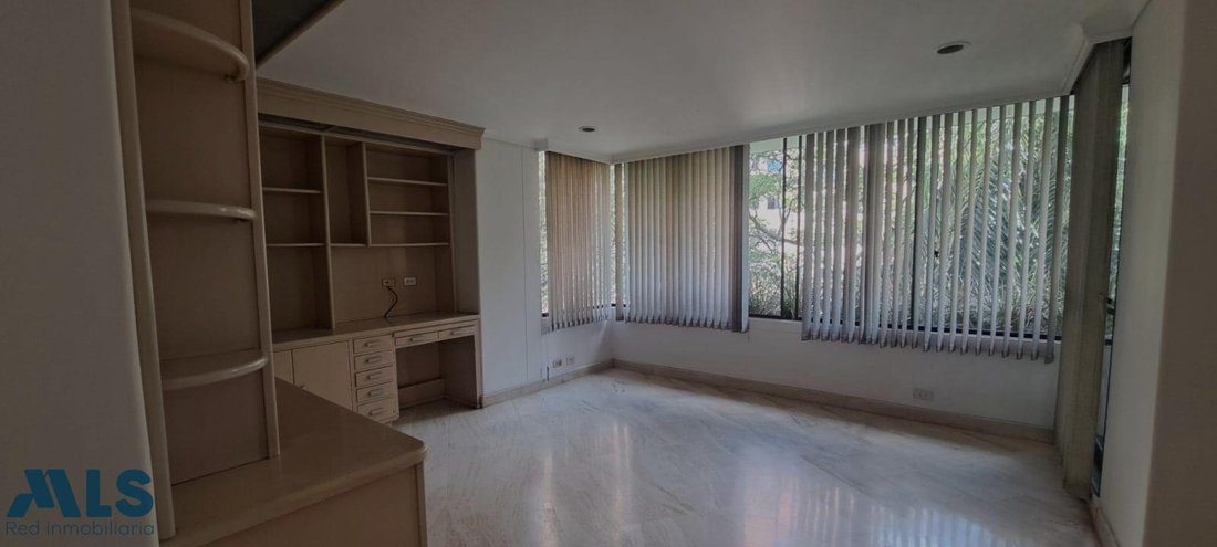Apartment in Medellín, Antioquia, Colombia 2 - 18816901