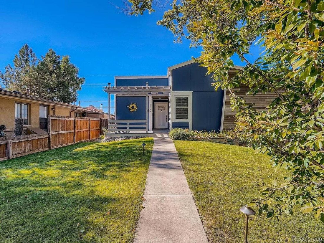 Englewood, Colorado, United States 1 - 18816707