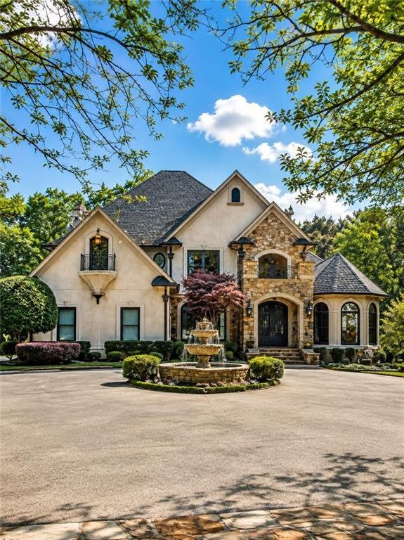 Casa en Johns Creek, Georgia, Estados Unidos 1 - 18816604