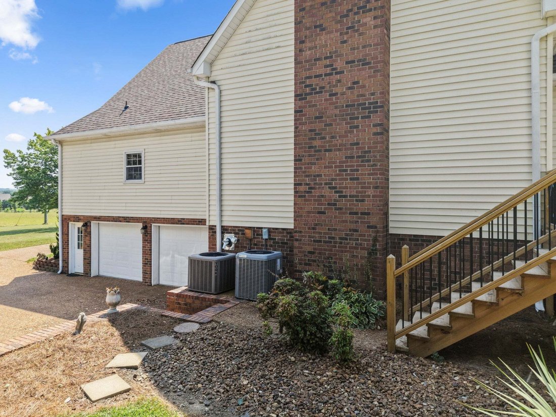 House in Lebanon, Tennessee, United States 4 - 18817062