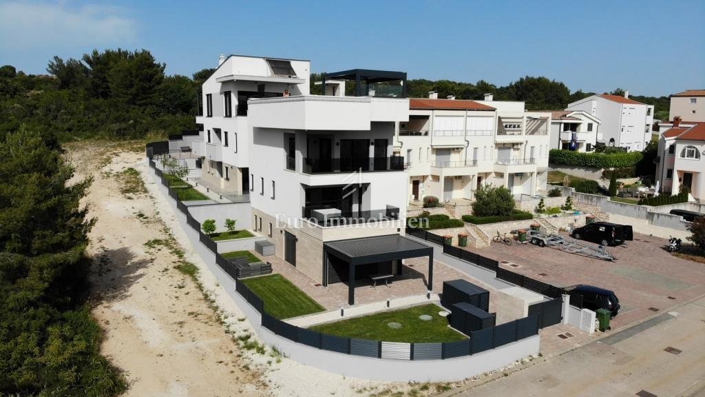 Casa en Zadar, Croacia 4 - 18817178