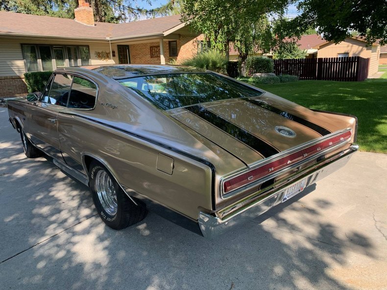 Coupe in Glendale, United States 4 - 18817224