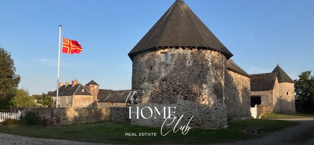 Castle in Saint-Clair-sur-l'Elle, Normandy, France 2 - 18565972