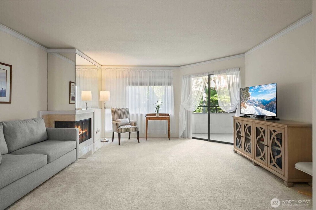 Condo in Bellevue, Washington, United States 3 - 18817129