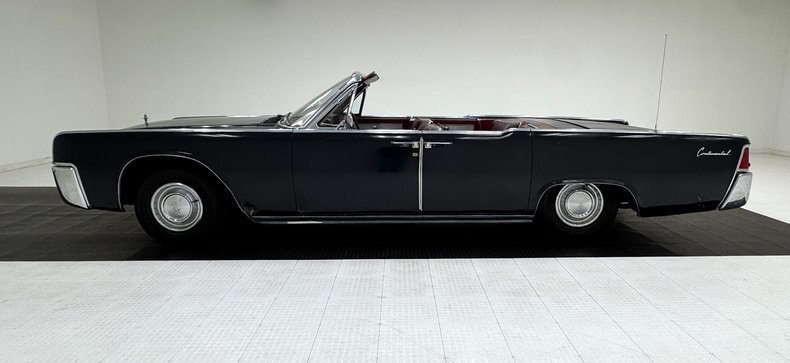 Cabriolet in Morgantown, United States 2 - 18817225